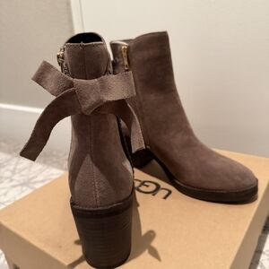 UGG Women's Fraise Whipstitch Ankle Boots - Dark Brown